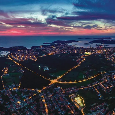 بيت للعطل Iii