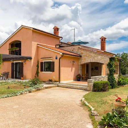 Holiday home Muntic Iii Pula