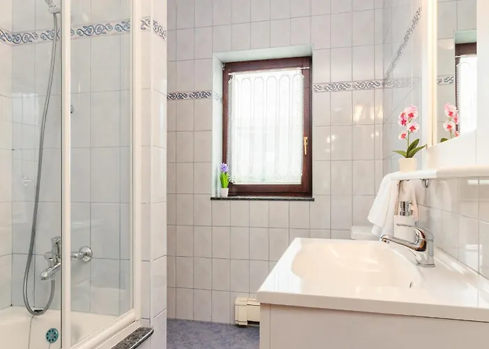 Будинок відпочинку Muntic Iii *