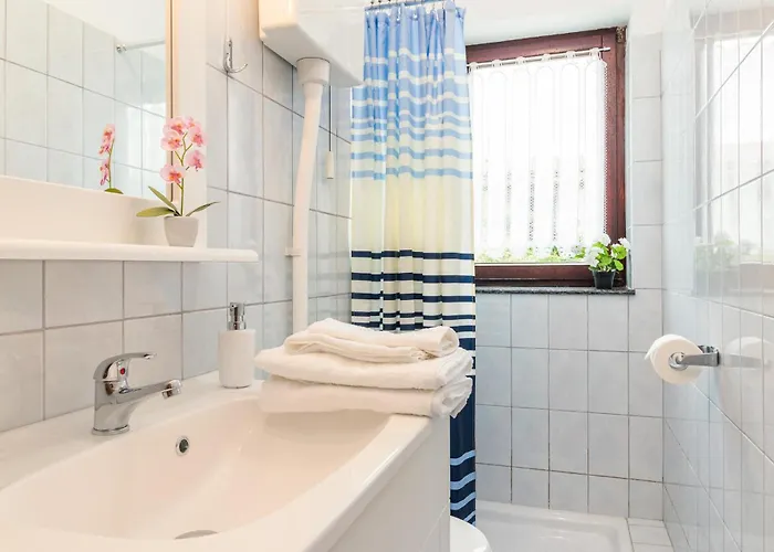 Будинок відпочинку Muntic Iii