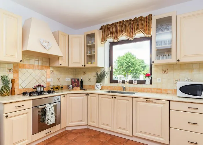 Muntic Iii * Пула